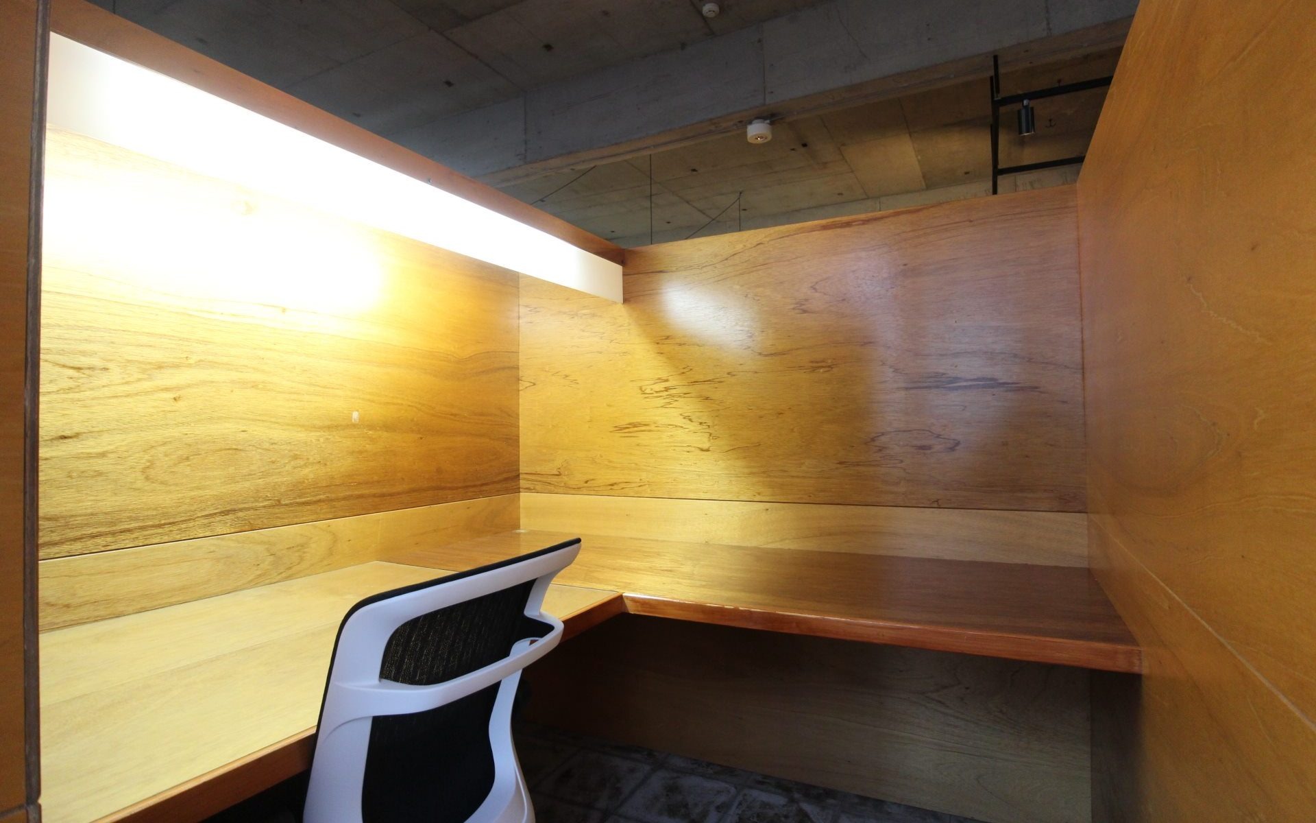 【お知らせ】個室はただいま満室です